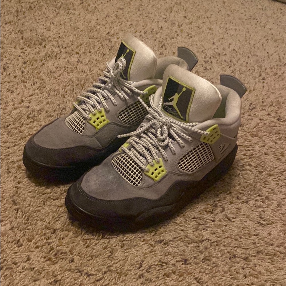 Jordan 4 neon 95